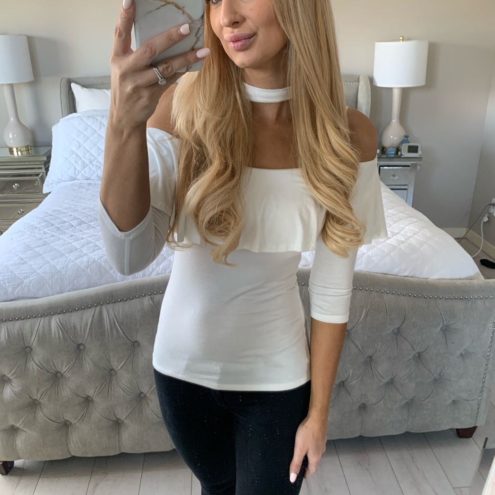 LAST 3!!! Off The Shoulders White Sleeve Blouse